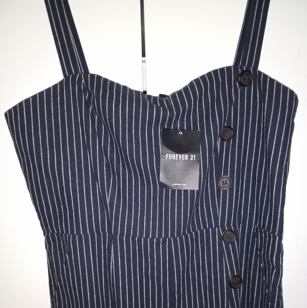 Forever 21 Jumpsuit Medium NWT
